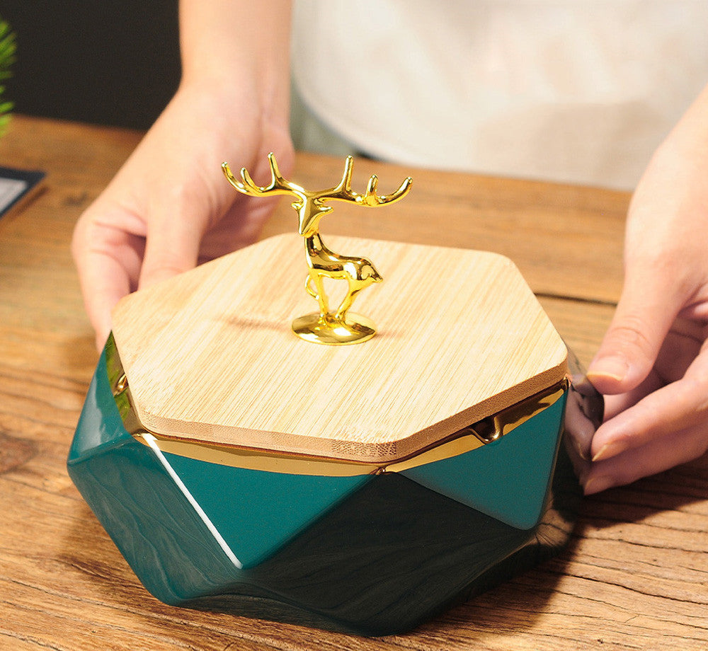 Nordic Light Luxury Ceramic Ashtray Home Living Room Personality Simple And Creative Coffee Table Decoration Ornaments