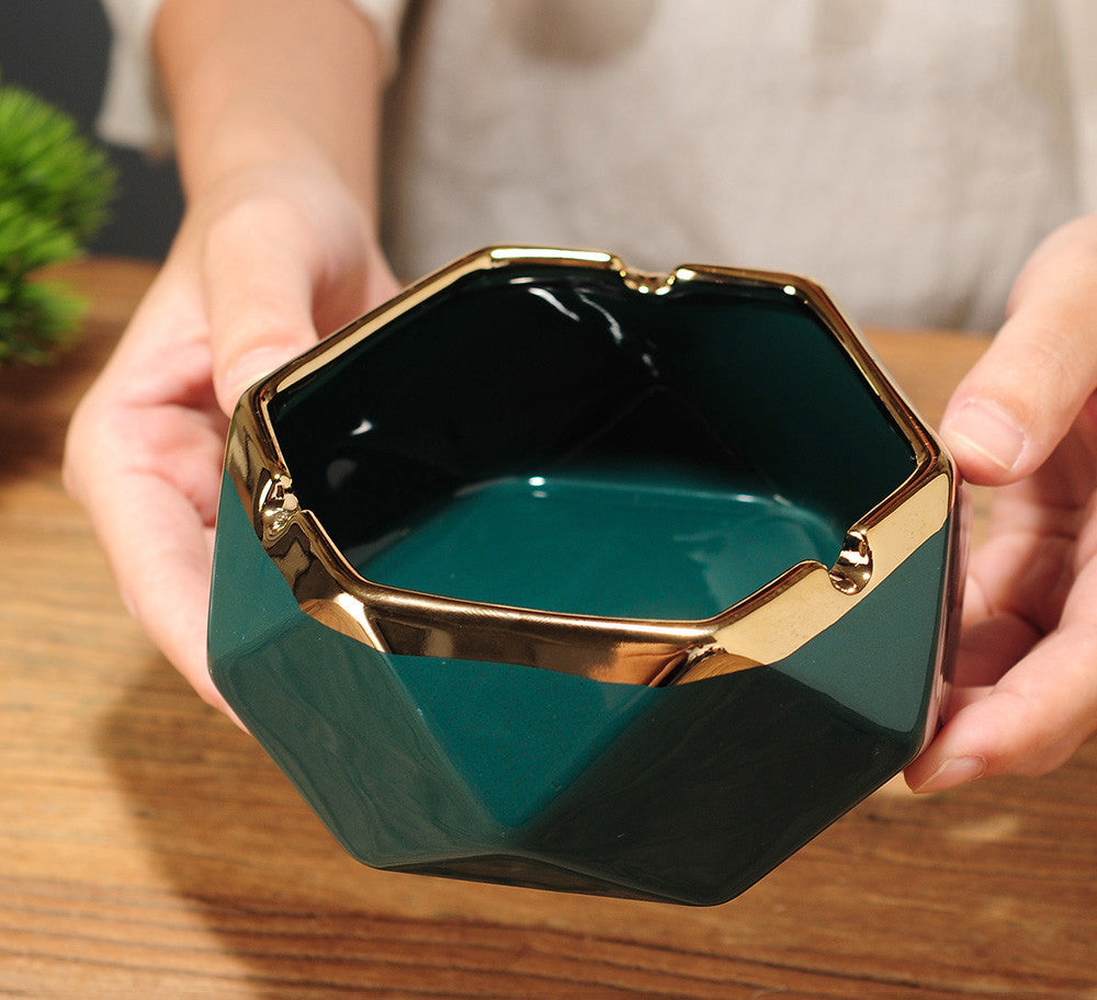 Nordic Light Luxury Ceramic Ashtray Home Living Room Personality Simple And Creative Coffee Table Decoration Ornaments