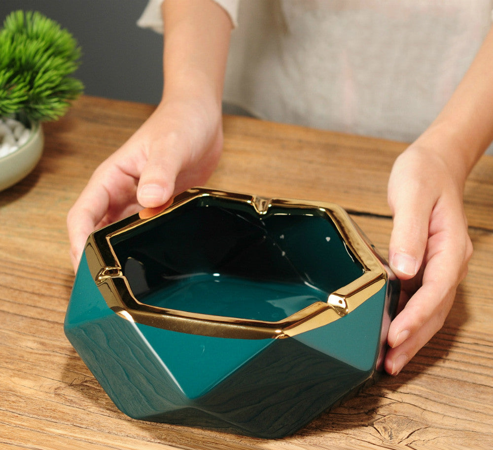 Nordic Light Luxury Ceramic Ashtray Home Living Room Personality Simple And Creative Coffee Table Decoration Ornaments